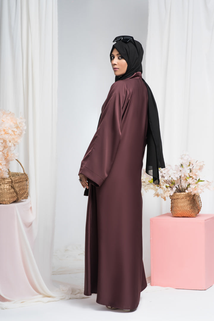 Back full view of beautifully designed maroon jilbab simple abaya, long modest abaya dress for women