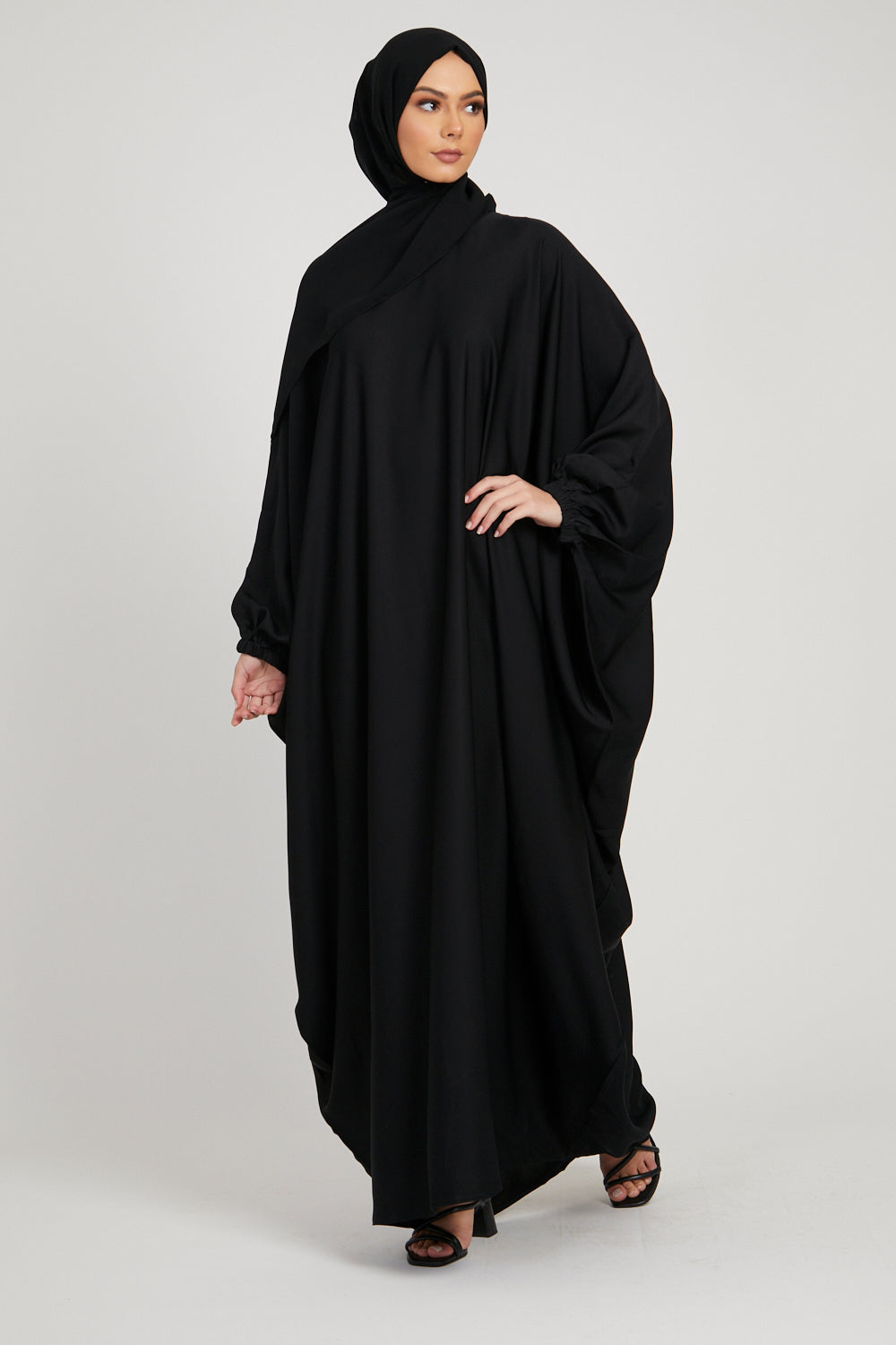 Buy kaftan abaya black Elasticated Cuffs