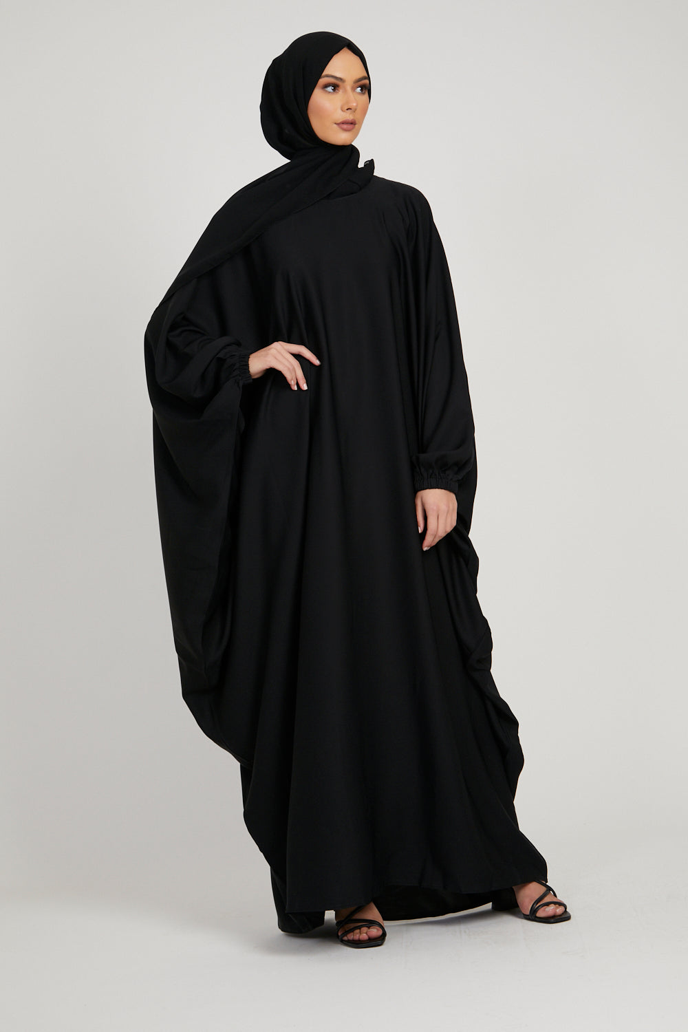 Buy kaftan abaya black Elasticated Cuffs