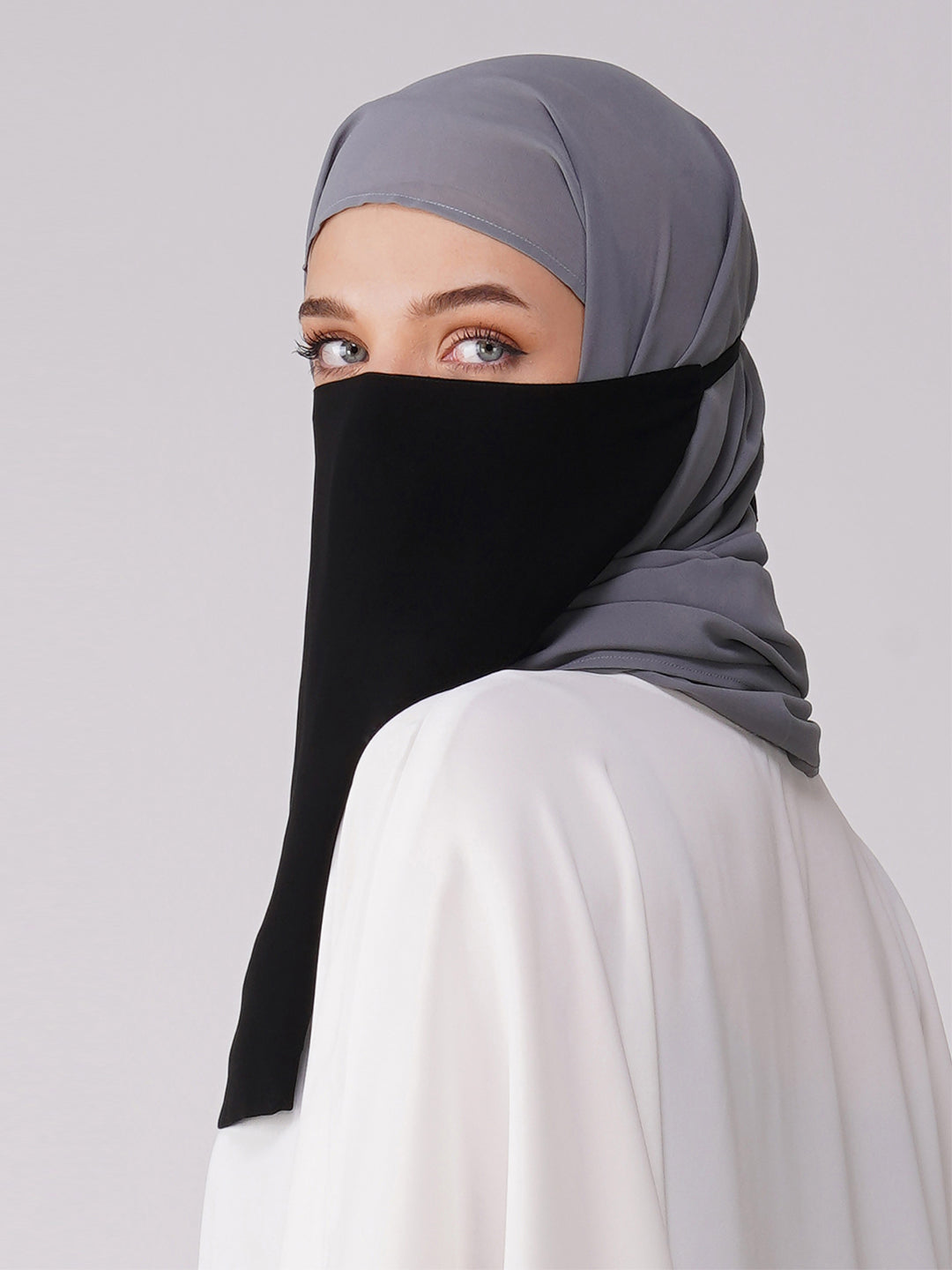 Half Layer Niqab Side View – Elegant Lightweight Black Medina Niqab for Women
