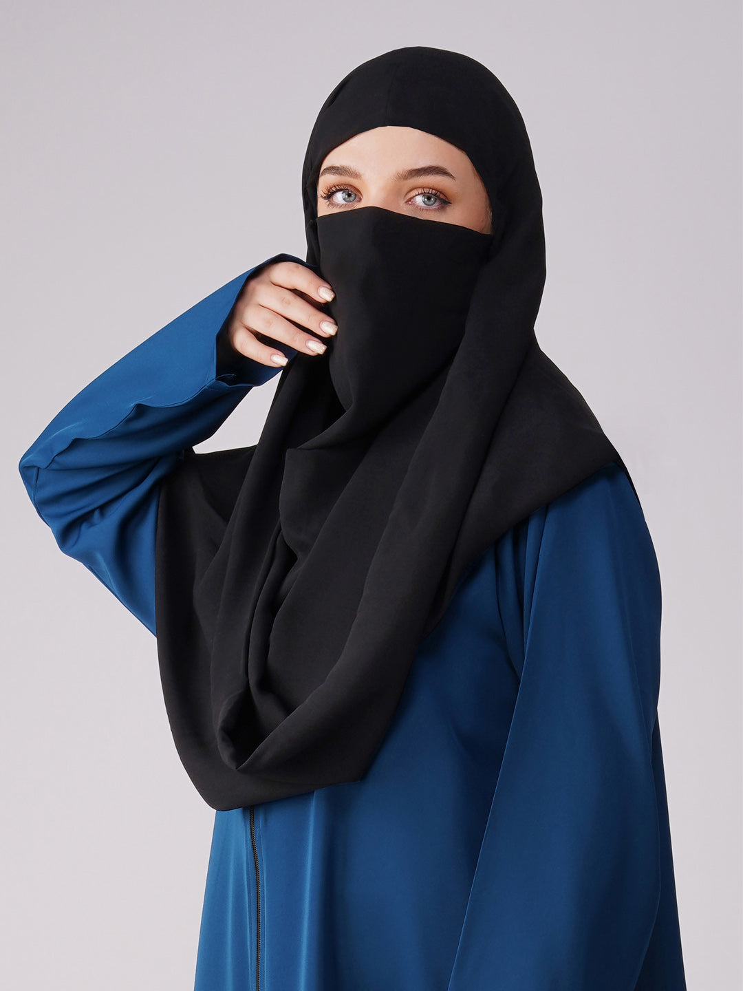 Two-in-One Niqab Hijab – Breathable Comfortable Side View Black Face Veil