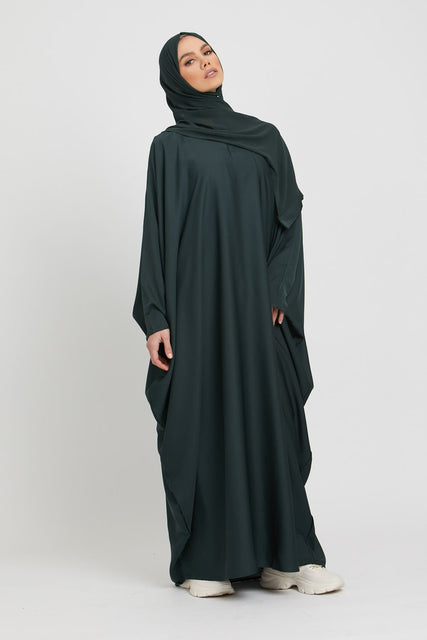 Full front view of simple and elegant dark green kaftan abaya, modest Islamic clothing for women