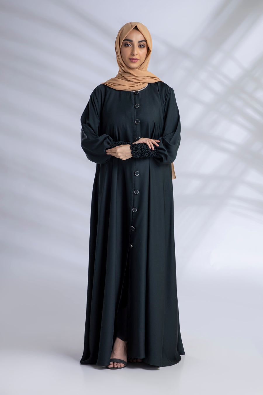 Abaya Open Front With Buttons With Elactic Sleeves